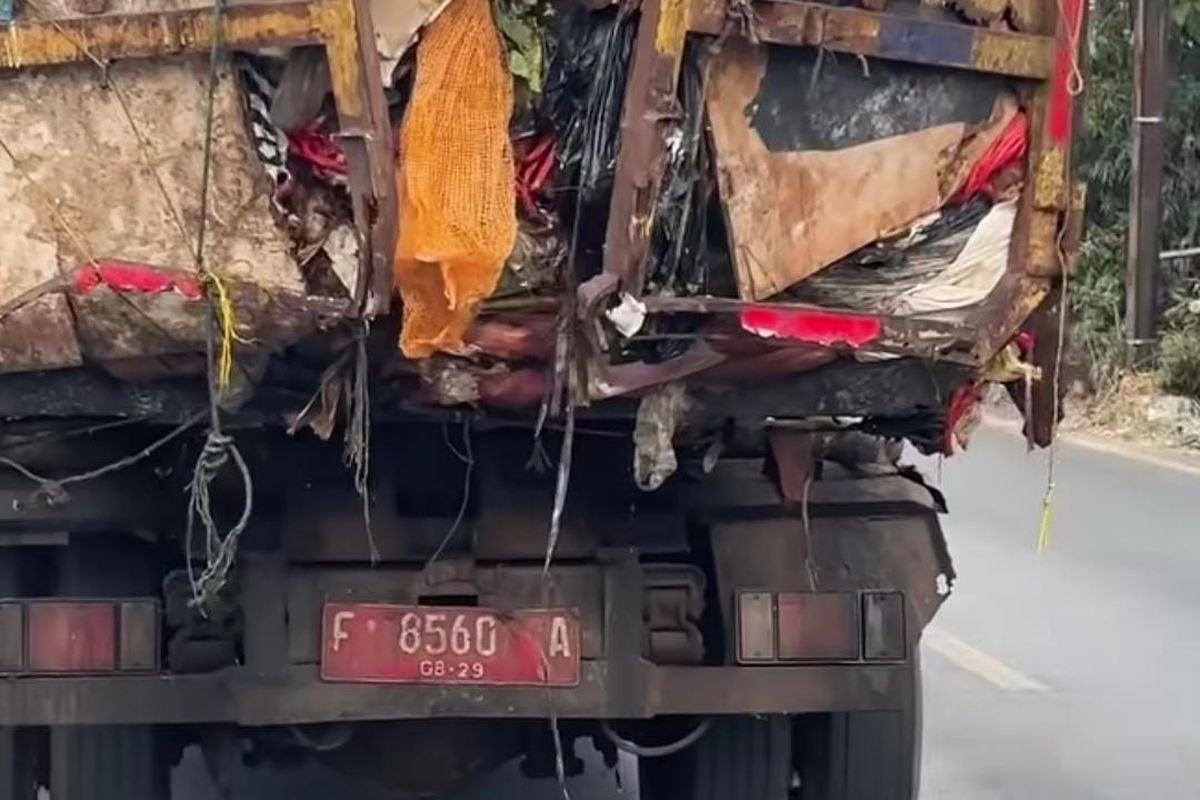 Buntut Video Viral Bak Bolong Ditutup Tripleks, Truk Sampah di Bogor Akhirnya Dikandangkan
