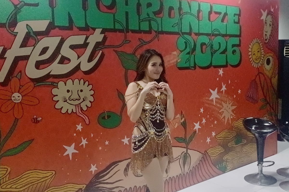 Momen Manis di Synchronize Fest 2026: Panggung Ayu Ting Ting Makin Berwarna Berkat Kehadiran Kekasih