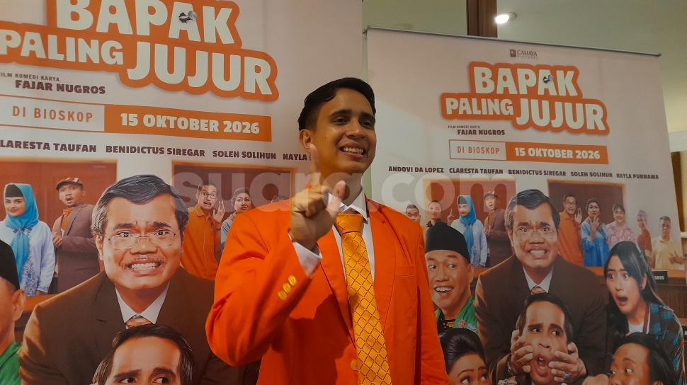 Andovi da Lopez Klarifikasi Perannya dalam Film Bapak Paling Jujur