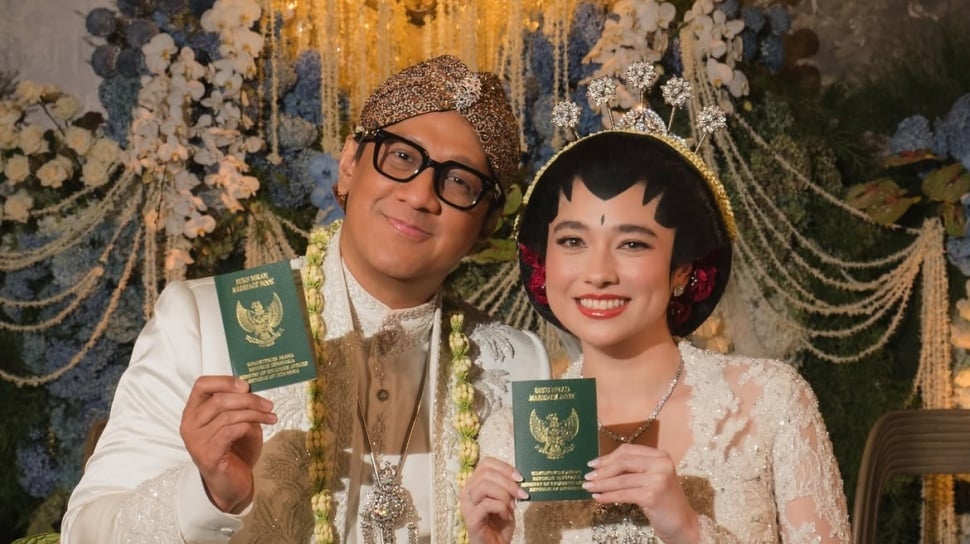 Andre Taulany Resmi Menikah dengan Amanda Rigby