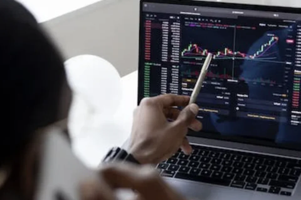 Investor Asing Catat Pembelian Bersih Rp 2,3 Triliun, IHSG Menguat Pekan Ini