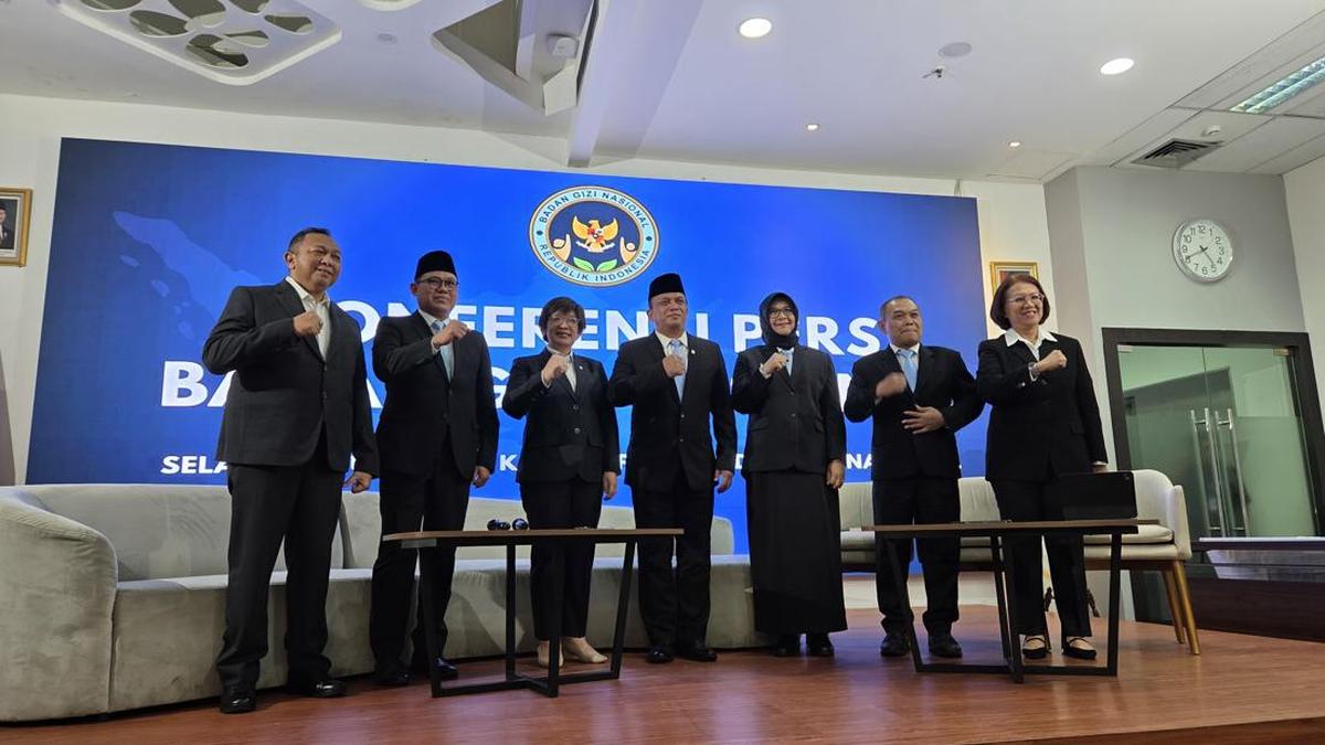 BGN Lantik Lima Pejabat Baru untuk Perbaiki Program Makan Bergizi