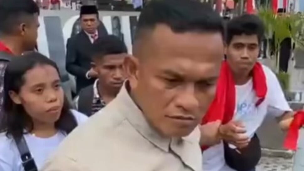 Ajudan Gubernur Maluku Minta Maaf Setelah Sebut Mahasiswa Monyet