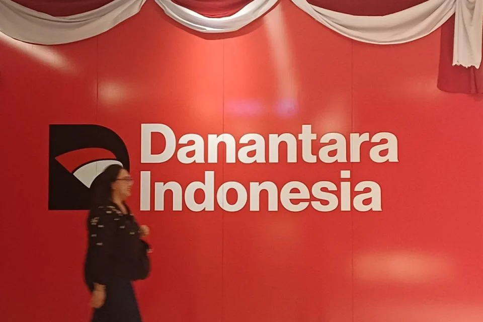 ---
Danantara Investasi US$ 2,5 Miliar di JBS untuk Memperkuat Ekosistem Protein di Indonesia

---