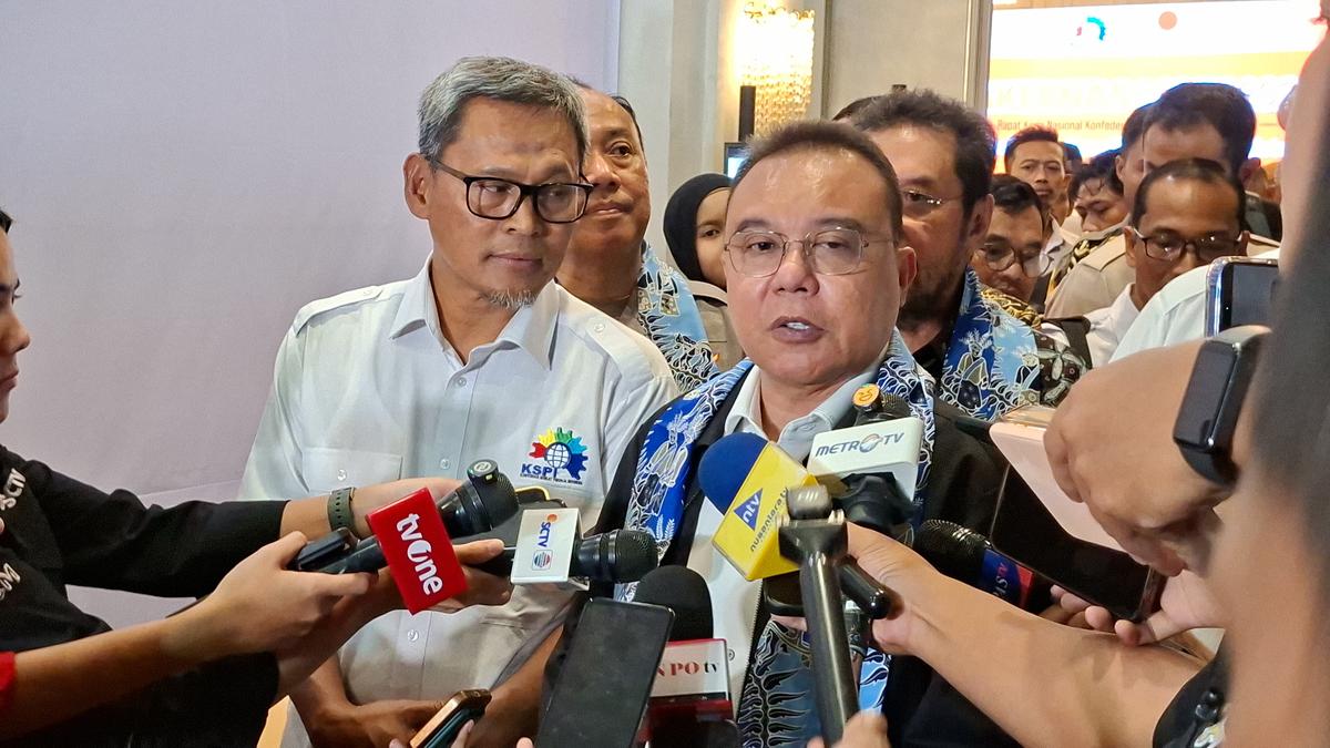 Dasco Berkomunikasi dengan Dirut Pertamina Terkait Ancaman PHK di Sektor Industri