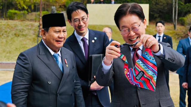 Diplomasi Anabul Ala Prabowo yang Bikin Presiden Korsel Tertawa Terbahak