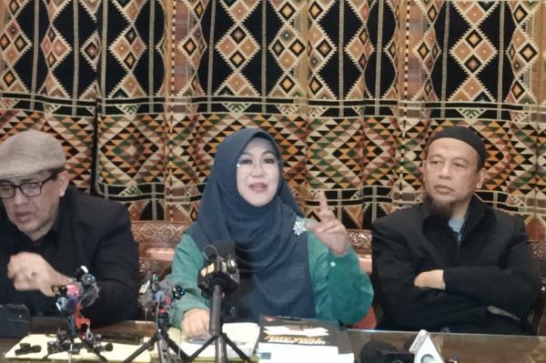 Dokter Tifa Batalkan Gugatan Praperadilan Terkait Ijazah Jokowi