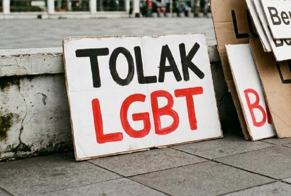 DPR Setujui Penetapan Ancaman Negara dari Penyebaran Budaya LGBT