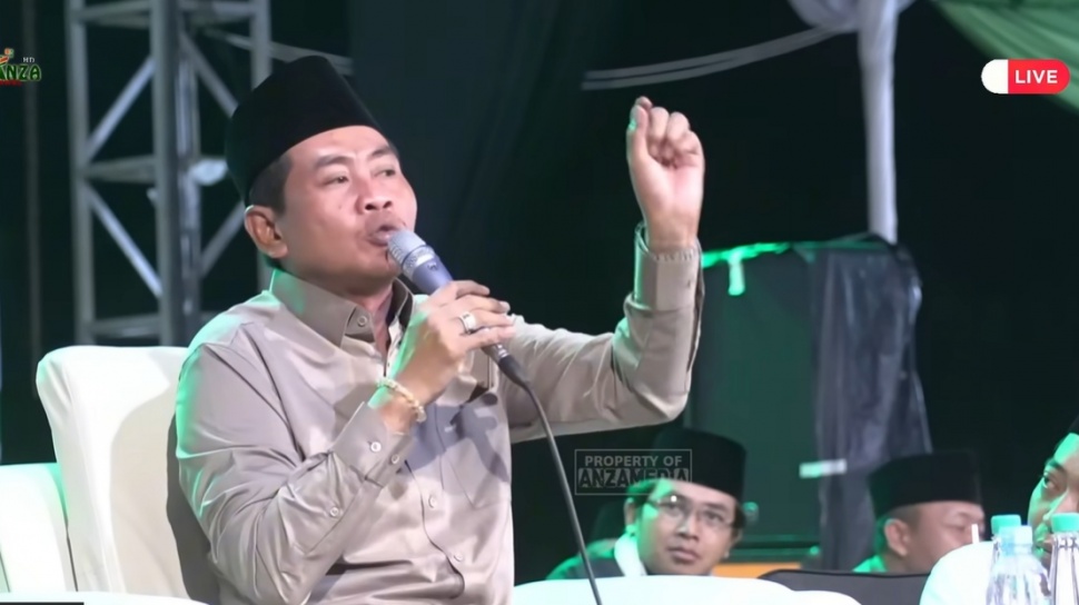 Estimasi Biaya Menghadirkan KH Anwar Zahid dan Kontak Manajemen Resminya di 2026