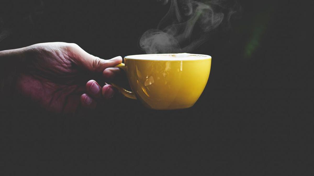 Dampak Konsumsi Kopi Terhadap Kesehatan Gigi dan Mulut