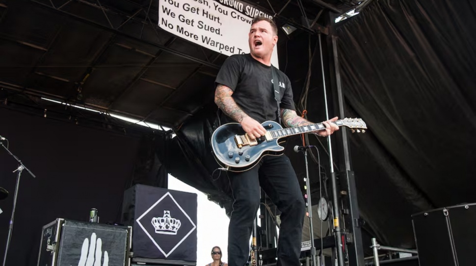Kehilangan Besar di Dunia Musik: Gitaris Chad Gilbert Meninggal Dunia