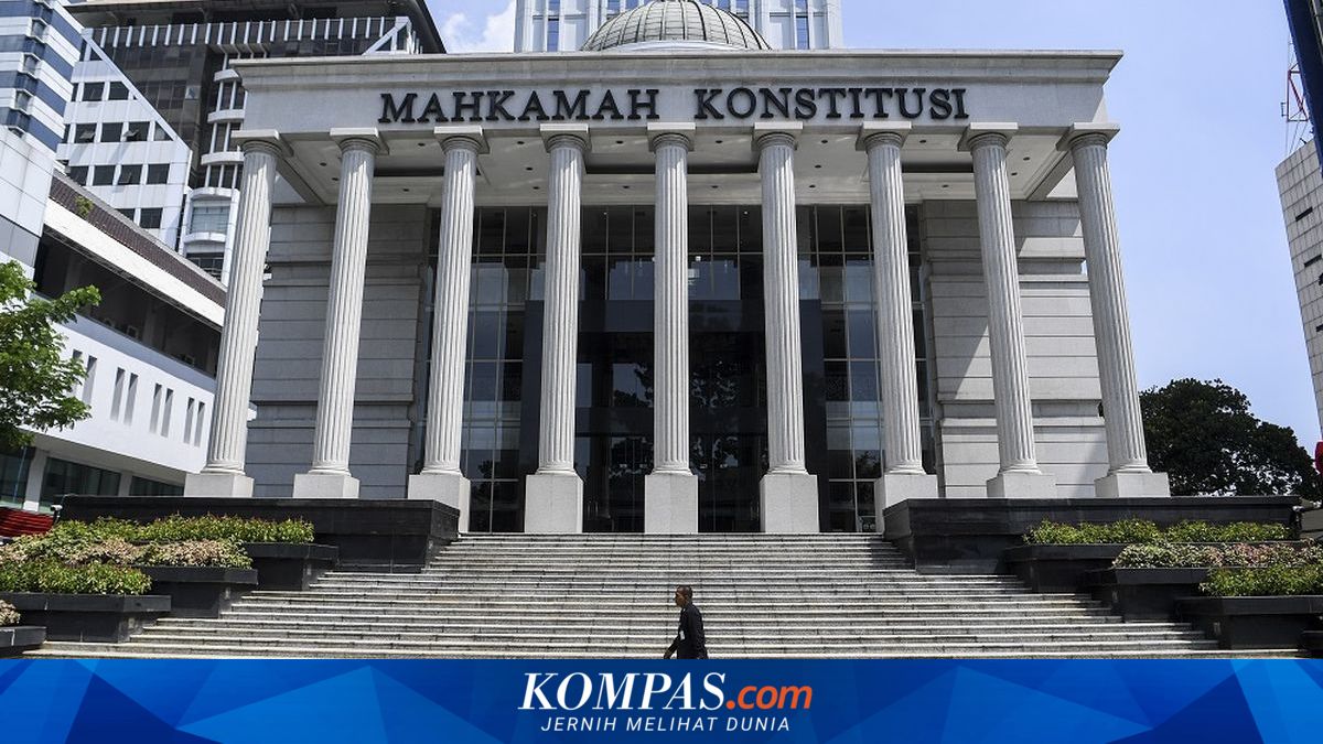 Hakim Saldi Menyoroti Praktik Pemindahan Penumpang oleh Maskapai