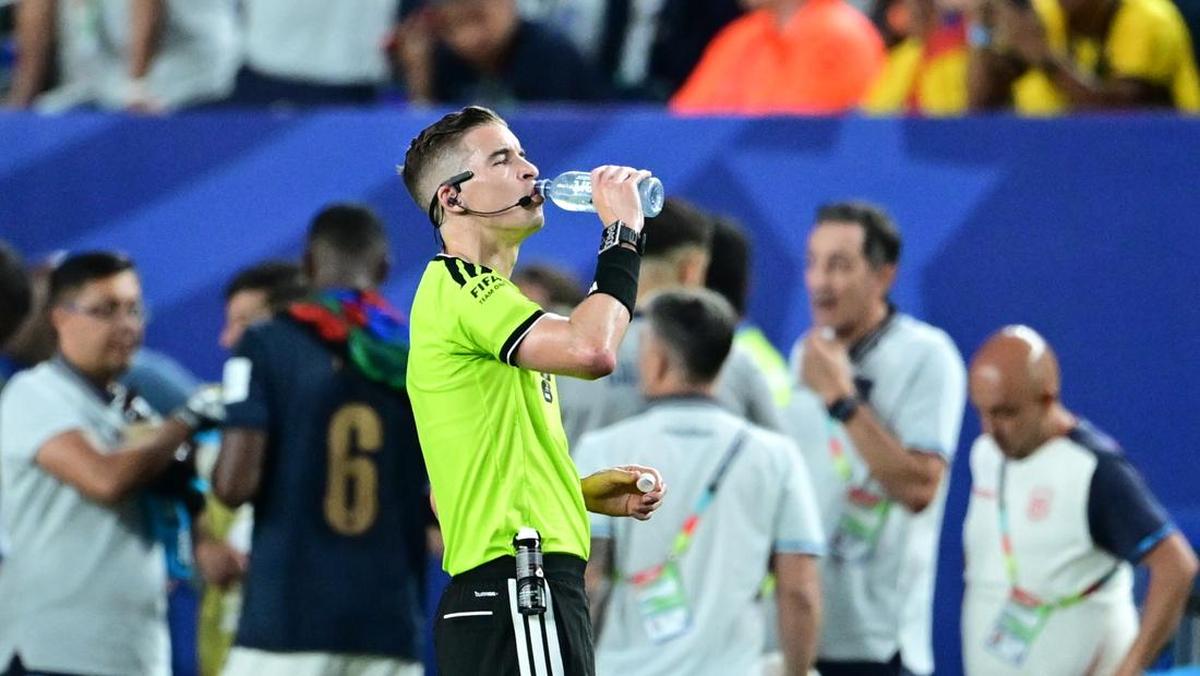 Aturan Jeda Hidrasi di Piala Dunia 2026: Pro dan Kontra