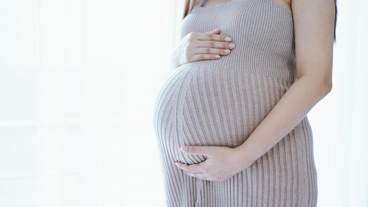 Ibu Pengganti Menolak Permintaan Aborsi dari Orang Tua Biologis Bayi dengan Kelainan Jantung