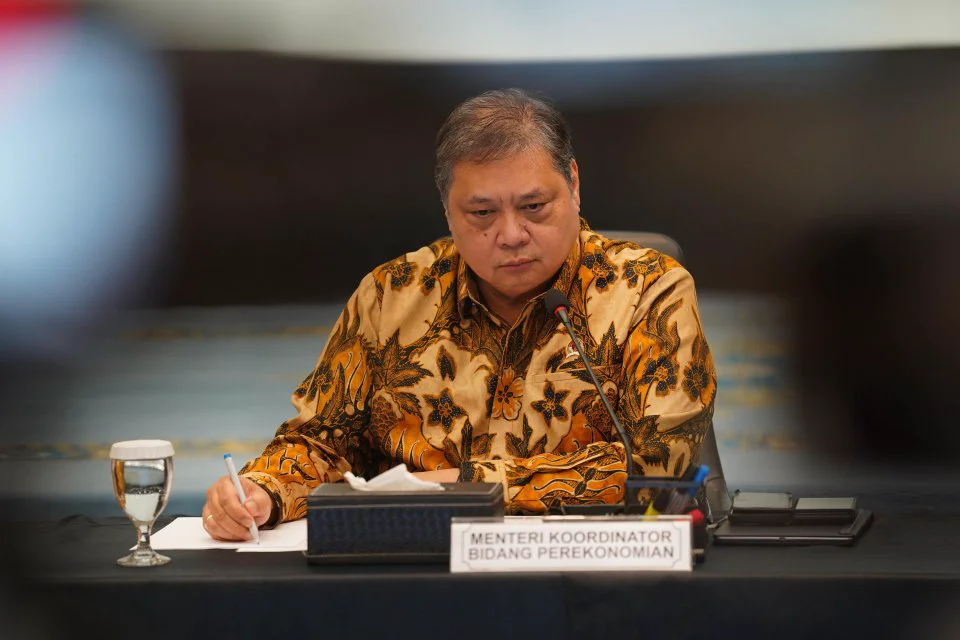 Penurunan Indeks Keyakinan Konsumen, Airlangga: Tidak Menunjukkan Daya Beli Melemah