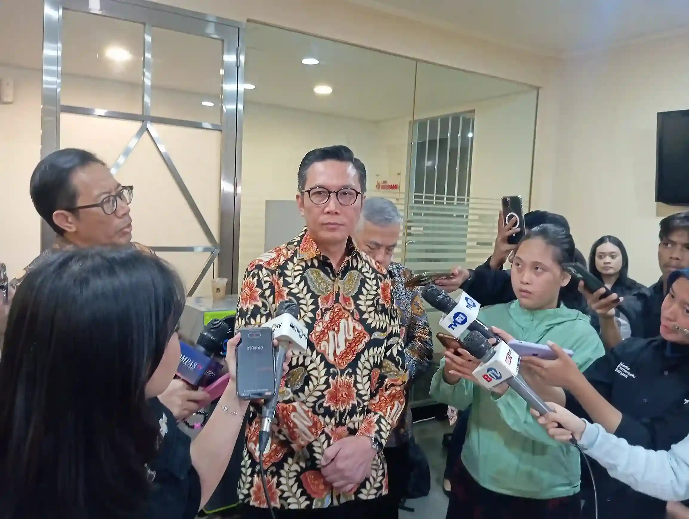 Jeffrey Hendrik Resmi Menjabat sebagai Direktur Utama BEI, Simak Profil Kariernya
