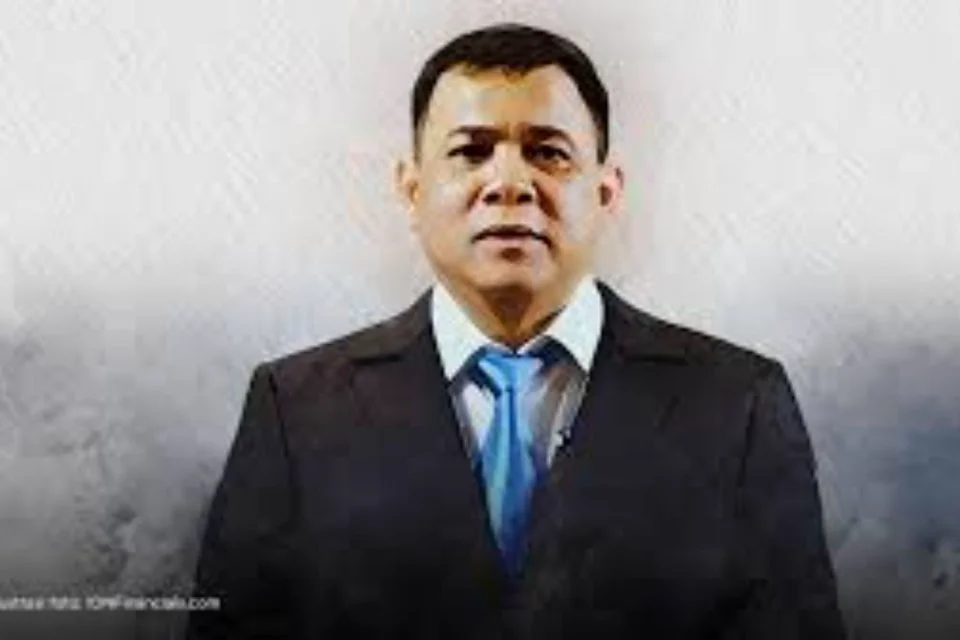 ---
Langkah Strategis Haji Isam dalam Akuisisi Saham Emiten: Dari PACK hingga BYAN

---