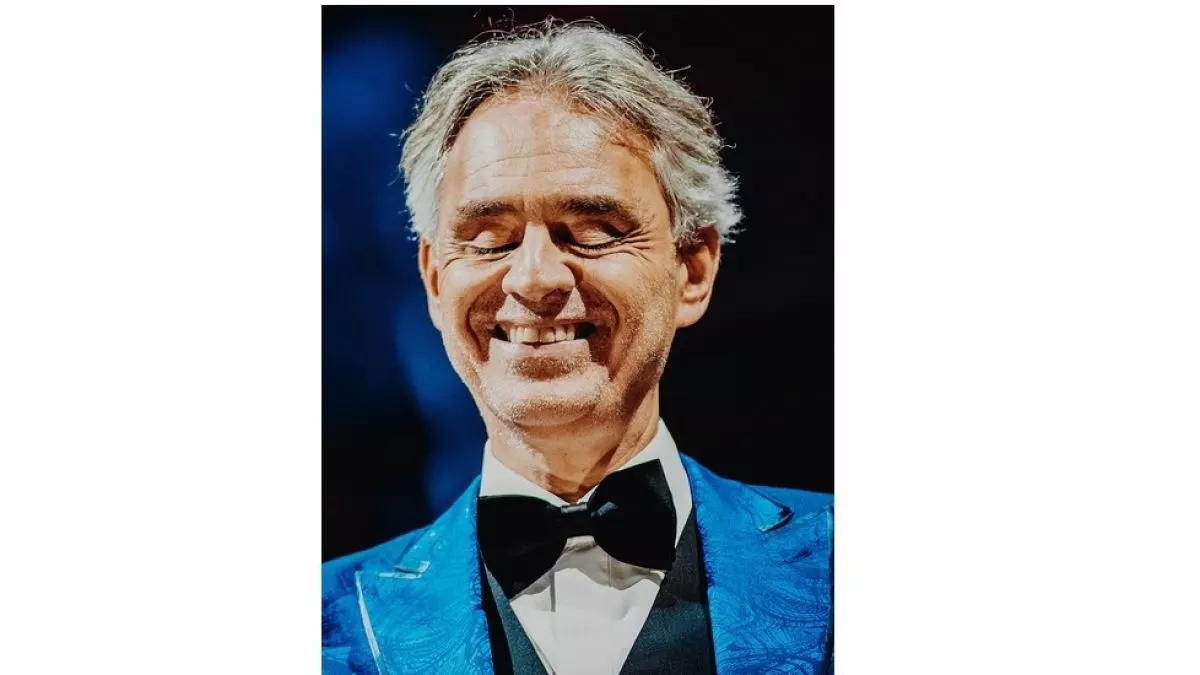 Andrea Bocelli hadirkan pertunjukan istimewa di kawasan Candi Borobudur, Magelang, melalui konser Romanza 30th Anniversary World Tour Indonesia. (Dok. InJourney)
