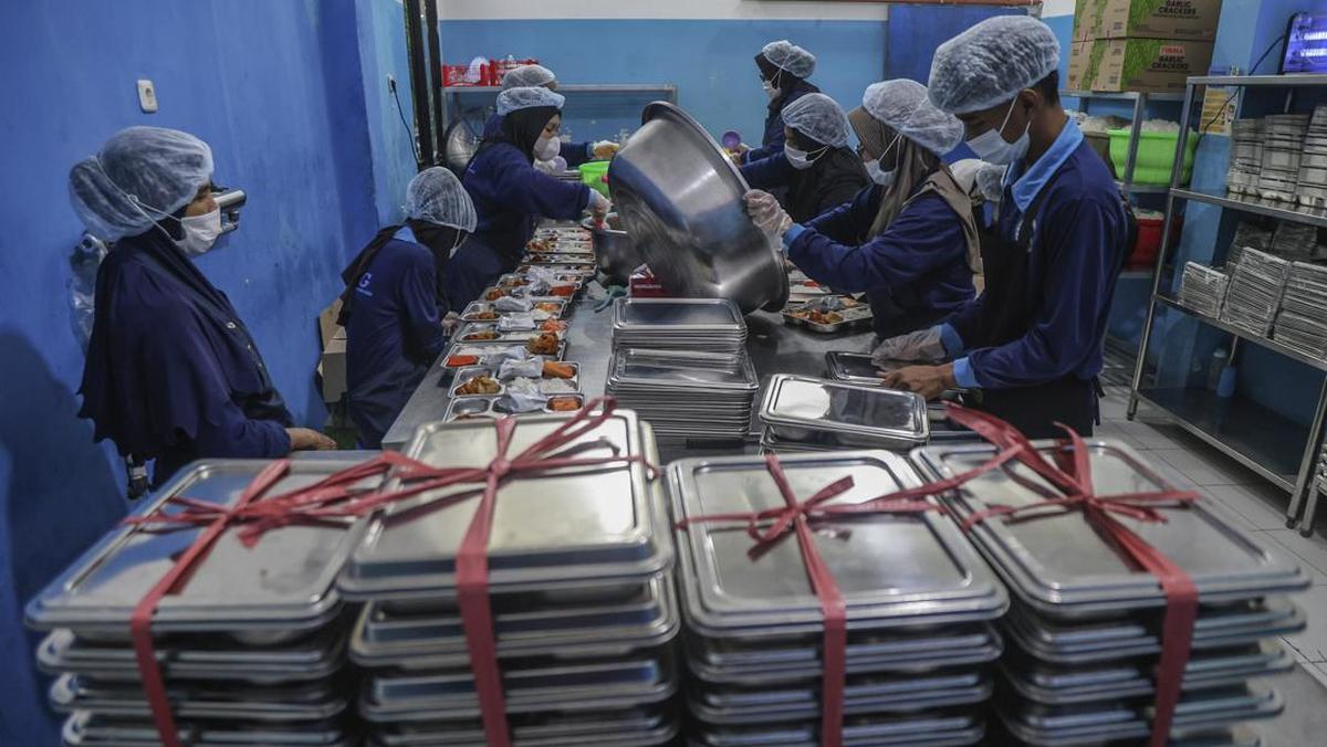 Lebih dari 700 Korban Diduga Keracunan Makan Bergizi Gratis di Semarang