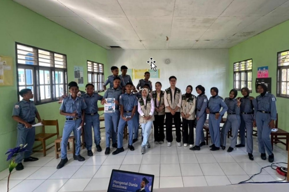 Mahasiswa KKN UGM Perluas Wawasan Karier Siswa SMK di Maluku Tengah