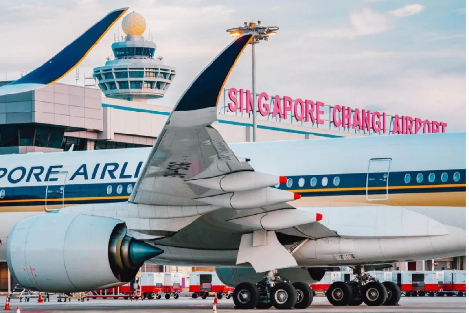 TPIA Resmi Jadi Pemegang Saham dan Pemasok Bahan Bakar di Bandara Changi