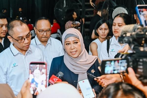 ---
Menkominfo Ingatkan Pentingnya Kewaspadaan di Media Sosial Setelah Kasus Penyekapan di Bandung

---