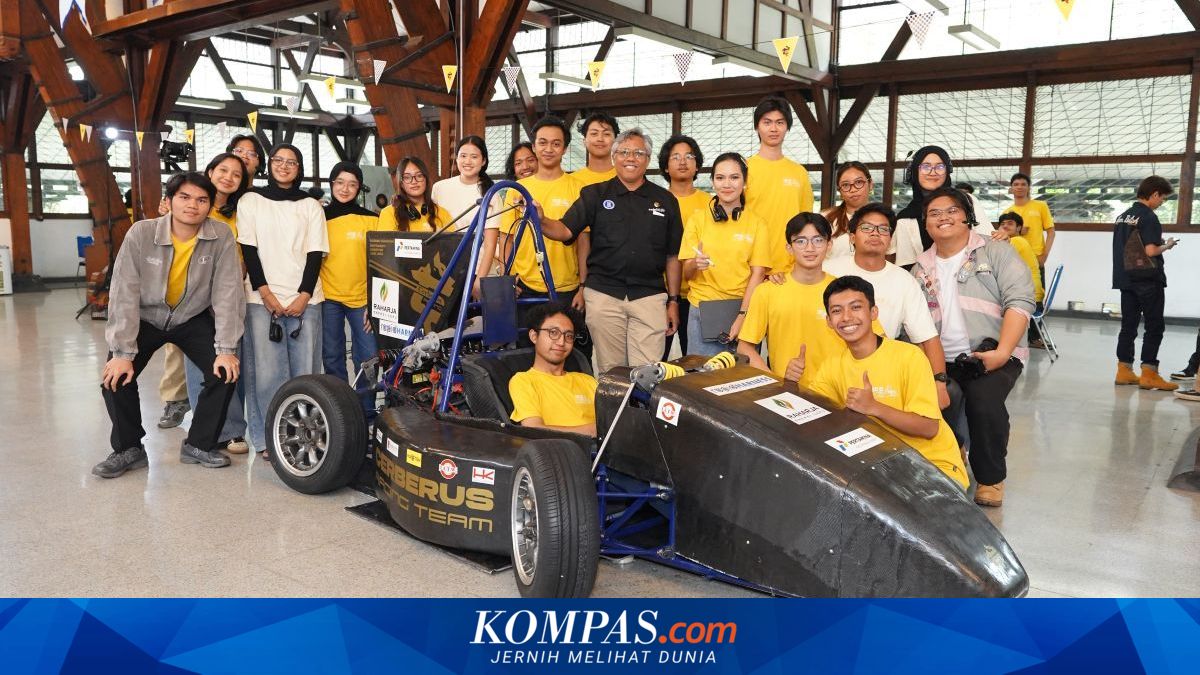 Mobil Formula CRT-02 Karya Mahasiswa ITB Siap Berkompetisi di Jepang