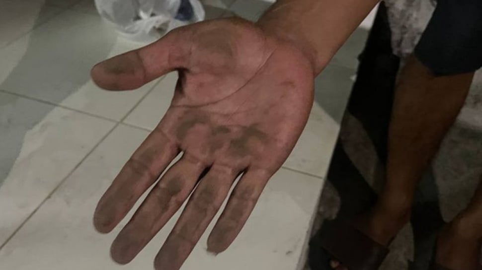 Dampak Abu Vulkanik Anak Krakatau Terasa di Jakarta, Artis Berbagi Pengalaman