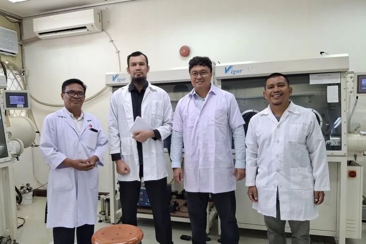 Inovasi Baterai Ramah Lingkungan: Peneliti UIN Ar-Raniry Kembangkan Material Baterai Lithium-ion dari Tumbuhan
