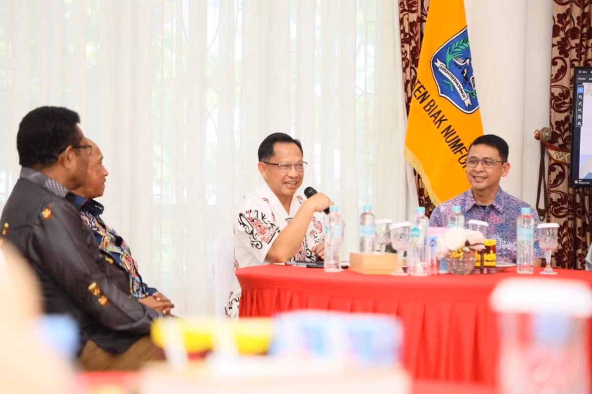 Perkuat Akurasi Penyaluran Bansos, Mendagri Dorong Integrasi SPBE