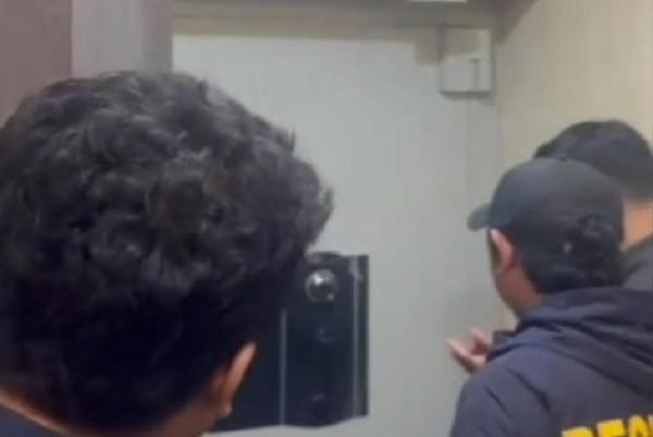 Penemuan Brankas Besar di Dalam Tembok Kafe di Cipete, Jakarta Selatan