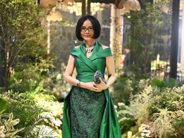 Poppy Dharsono Rayakan Ulang Tahun ke-75 dengan Dedikasi untuk Fashion Indonesia