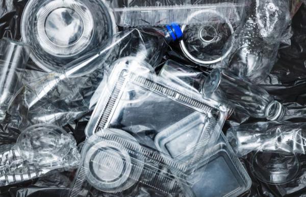 Produk Plastik Murah China Serbu Pasar Indonesia, Industri Tertekan