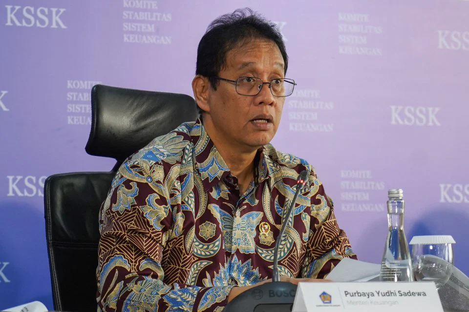 ---
Purbaya Yudhi Sadewa Siap Minta Persetujuan DPR Sebelum Penarikan SAL

---