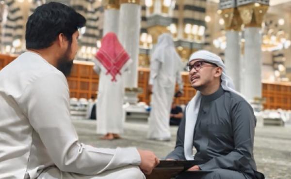 Ruben Onsu Bagikan Pengalaman Umrah: Fokus di Kamar dan Masjidil Haram