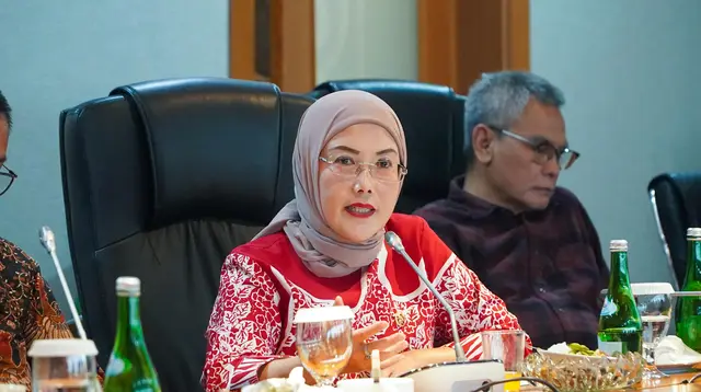 Kritik Pedas Selly PDIP Terhadap Lagu Bupati Purwakarta: Merendahkan Martabat Perempuan
