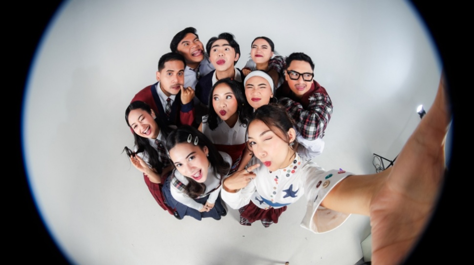 Perjalanan Baru Jakarta Movin Allstars Melalui Lagu Senandung Gugusan Bintang