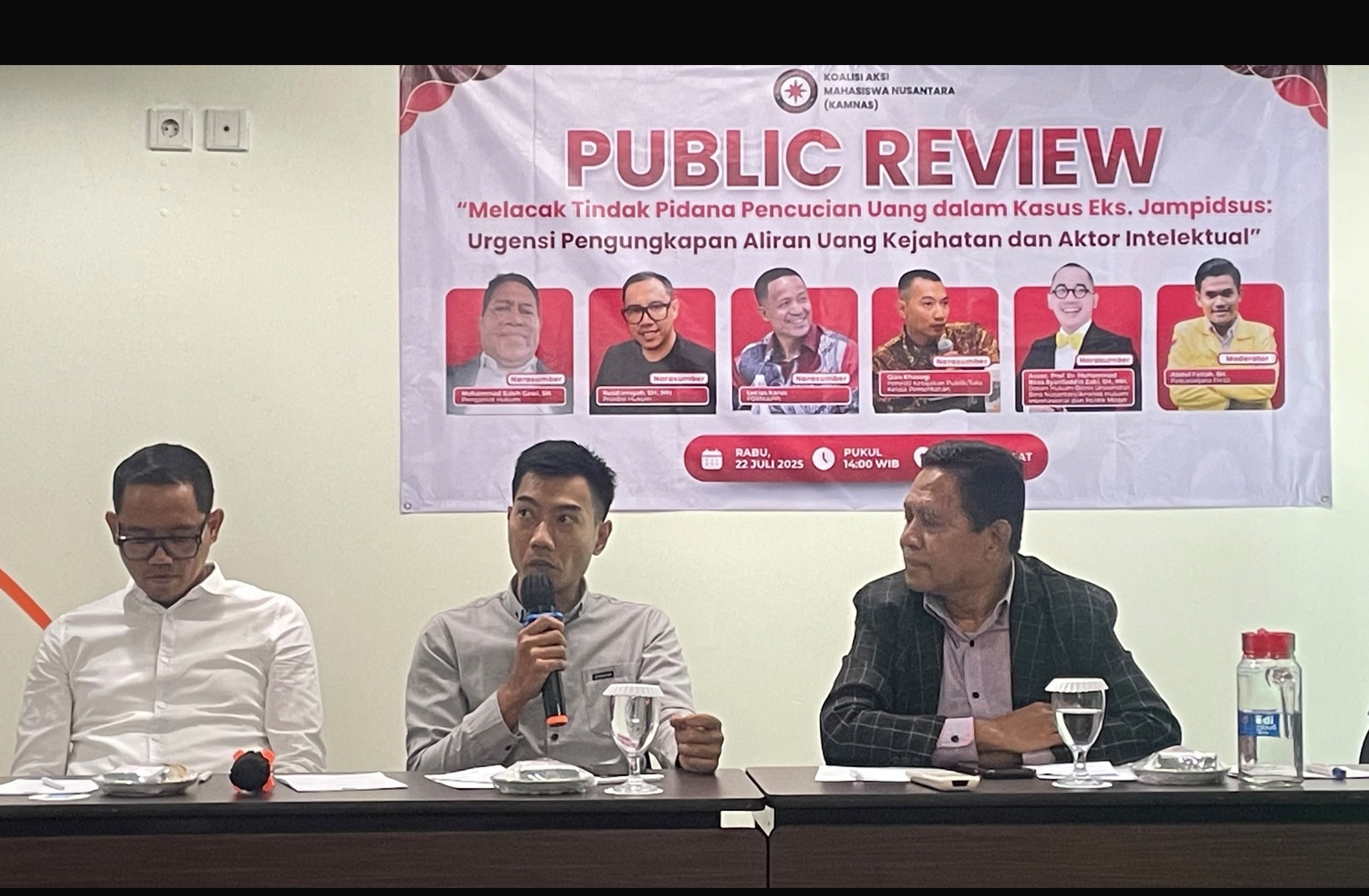 Peneliti Minta Pengusutan TPPU Eks Jampidsus Febrie Diperluas