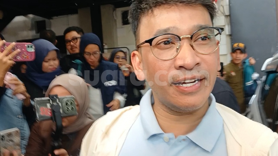 ---
Ruben Onsu Selesaikan Kasus Penipuan dengan Pelapor secara Damai

---