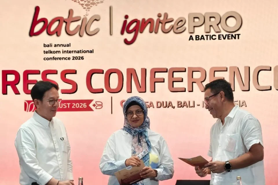 ---
Konferensi Internasional Telkom di Bali: Mendorong Inovasi Digital Global

---