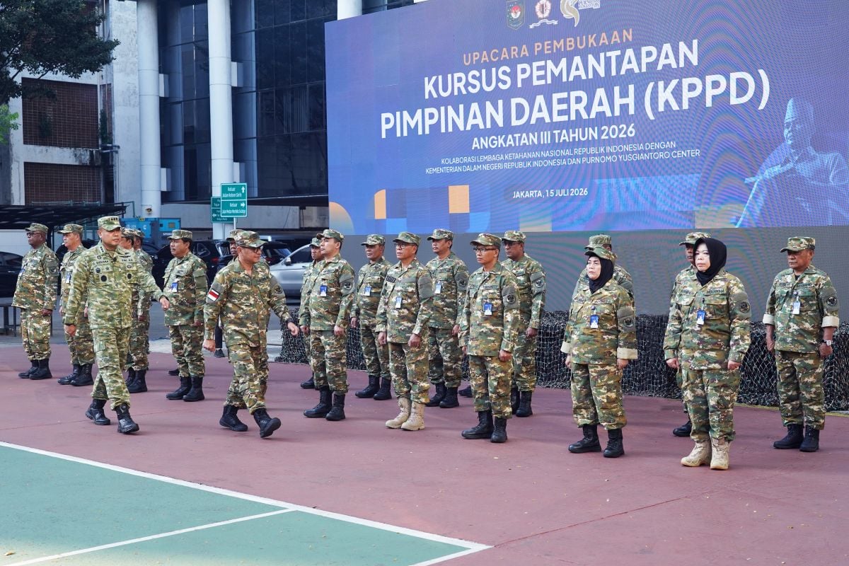 Gubernur Lembaga Ketahanan Nasional Ace Hasan ketika pembukaan Kursus Pemantapan Pimpinan Daerah (KPPD) Angkatan III Tahun 2026 di Lemhannas RI, Jakarta, 15 April 2026. Dok. Lemhannas