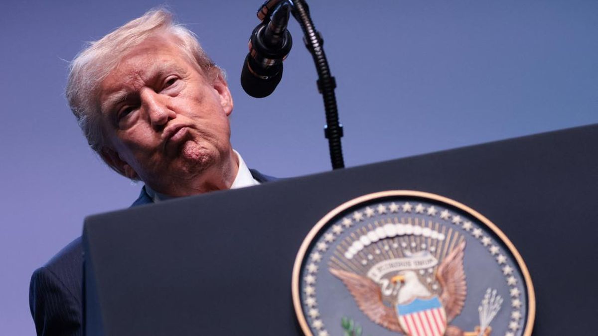 Trump Terapkan Tarif Impor Baru hingga 12,5 Persen, Apa Dampaknya bagi RI?