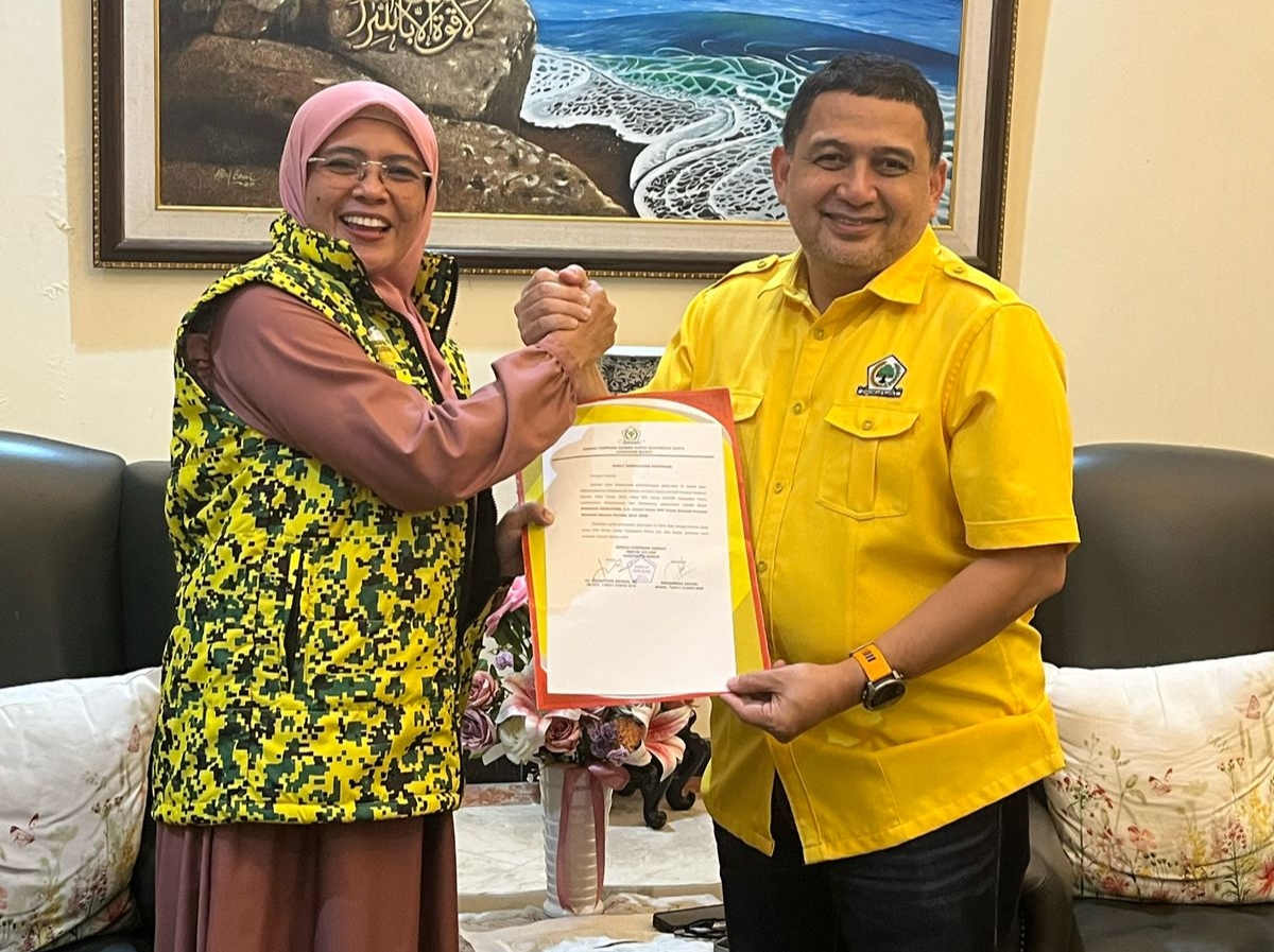 Suhartina Bohari Mundur dari Golkar dan Tetap Nonpartai