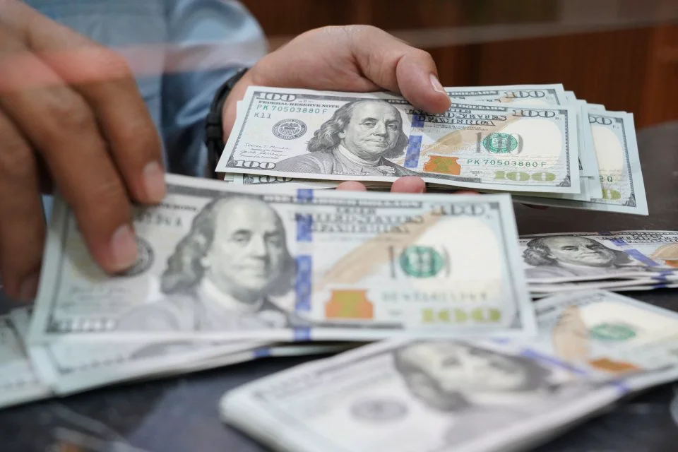 Rekor Utang Global Mendorong Peringatan dari IMF