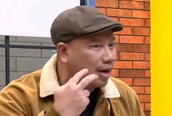 Vicky Prasetyo: Mengumbar Aib Pasangan Seperti Meniup Debu