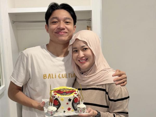 Kiesha Alvaro Beli Stik Biliar Rp100 Juta, Ibu Okie Agustina Merasa Khawatir