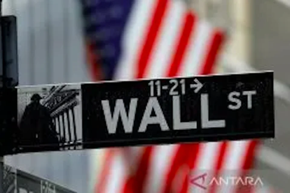 ---
Wall Street Menguat Setelah Penurunan Yield Obligasi AS

---
