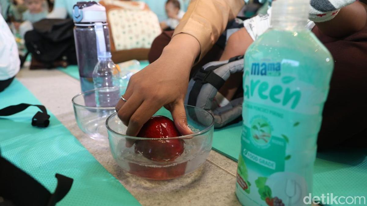 ---
Pentingnya Kebersihan Buah dan Sayur untuk Mencegah Kontaminasi

---